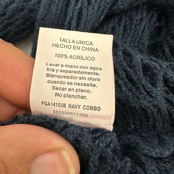 Long Navy Blue Mesh Knit Infinity Scarf One Size Soft Lightweight Acrylic Fabric - Picture 4 of 5